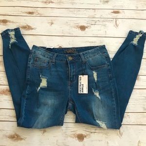 Destructed Ankle Jeans